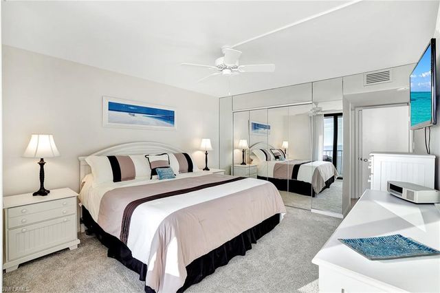 260 Seaview CT # 906, Marco Island, FL 34145