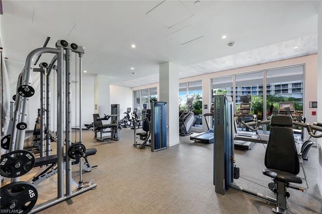 260 Seaview CT # 906, Marco Island, FL 34145