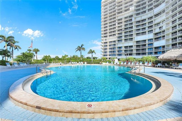 260 Seaview CT # 906, Marco Island, FL 34145