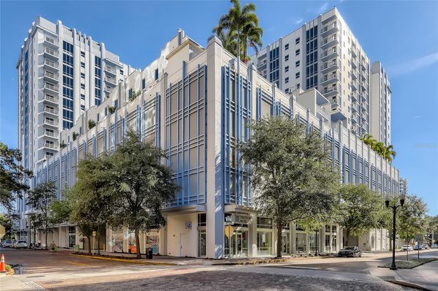 100.2 LAKE AVENUE, Orlando, FL 32801