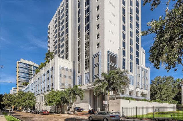100.2 LAKE AVENUE, Orlando, FL 32801