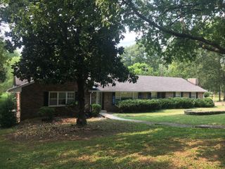 106 Sunset Dr, Pulaski, TN 38478