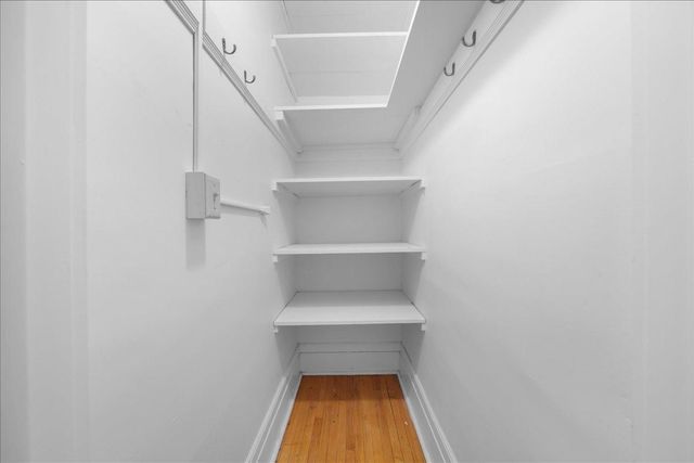 442 Summit Avenue 4, Saint Paul, MN 55102