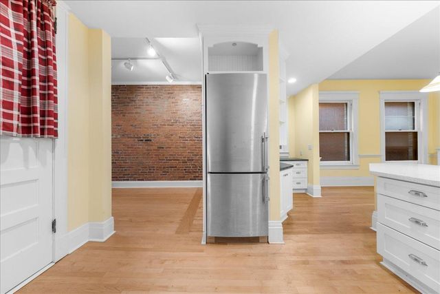 442 Summit Avenue 4, Saint Paul, MN 55102