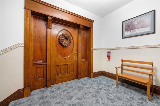 442 Summit Avenue 4, Saint Paul, MN 55102