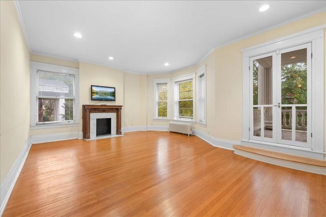 442 Summit Avenue 4, Saint Paul, MN 55102