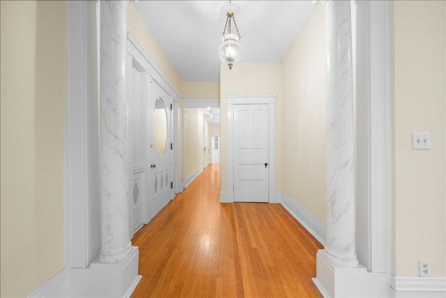 442 Summit Avenue 4, Saint Paul, MN 55102