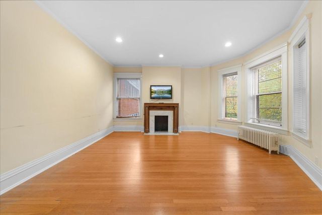 442 Summit Avenue 4, Saint Paul, MN 55102