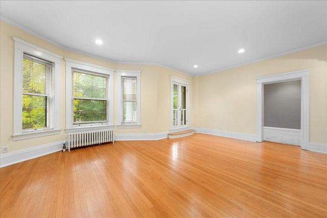 442 Summit Avenue 4, Saint Paul, MN 55102