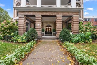 442 Summit Avenue 4, Saint Paul, MN 55102