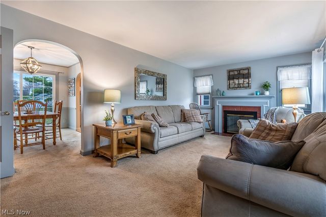 2464 S Freedom Avenue, Alliance, OH 44601