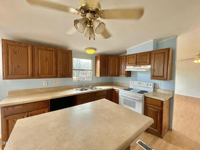 1800 Nc 49, Burlington, NC 27217