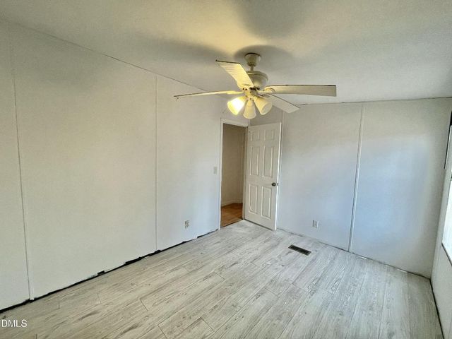 1800 Nc 49, Burlington, NC 27217