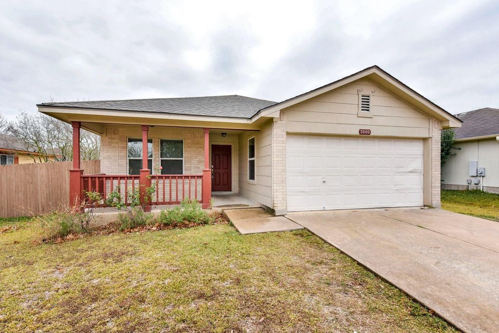 3000 Meadow LN, Taylor, TX 76574