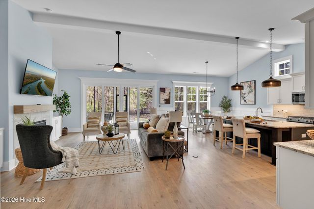 633 Ashbury Drive SE, Bolivia, NC 28422