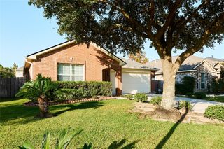 8622 Sorrel Meadows Drive, Tomball, TX 77375