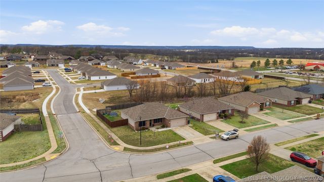 23090 S Jewell Drive, Claremore, OK 74019