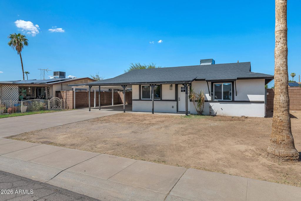 7106 W WILSHIRE Drive, Phoenix, AZ 85035 — photo 3