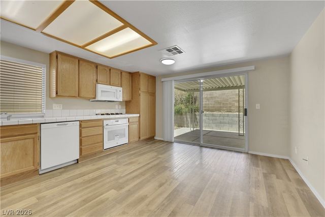 7664 Little Valley Avenue, Las Vegas, NV 89147