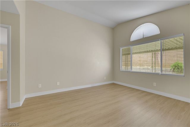 7664 Little Valley Avenue, Las Vegas, NV 89147