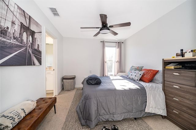 11632 FOUNDERS STREET, Orlando, FL 32832