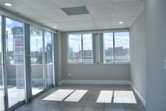 5590 W 20th Ave, Hialeah, FL 33016