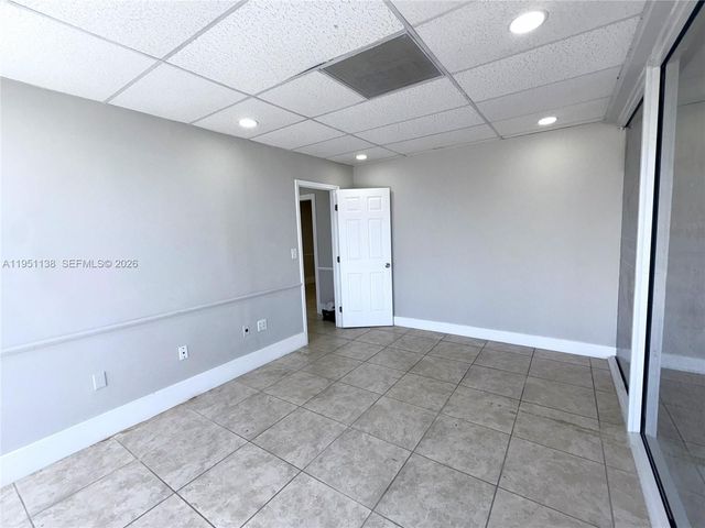 5590 W 20th Ave, Hialeah, FL 33016