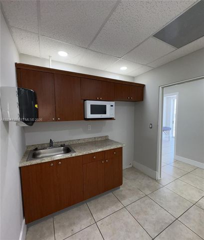 5590 W 20th Ave, Hialeah, FL 33016