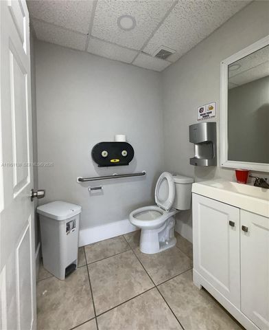 5590 W 20th Ave, Hialeah, FL 33016