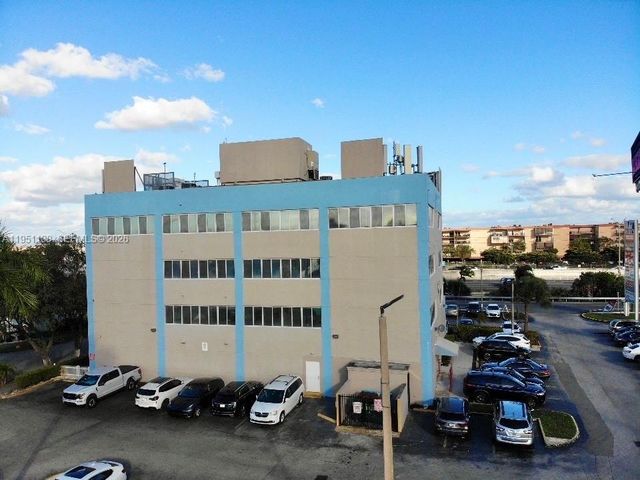 5590 W 20th Ave, Hialeah, FL 33016