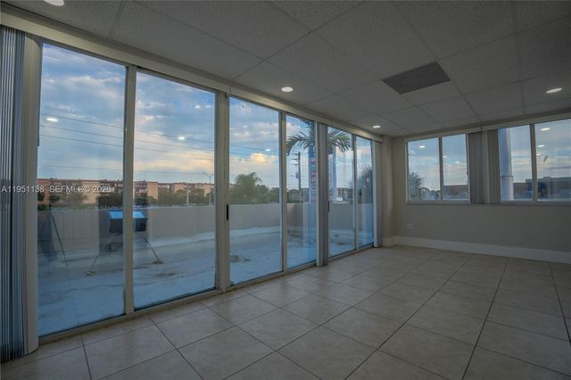 5590 W 20th Ave, Hialeah, FL 33016
