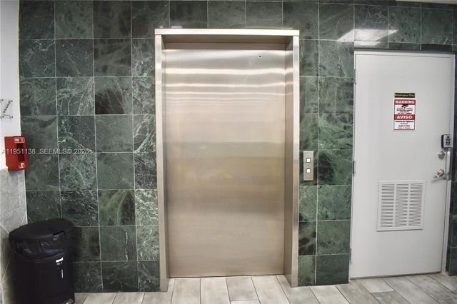 5590 W 20th Ave, Hialeah, FL 33016