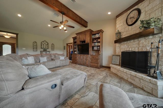 13109 W FM 16, Lindale, TX 75771