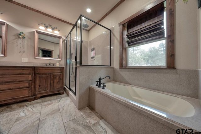 13109 W FM 16, Lindale, TX 75771