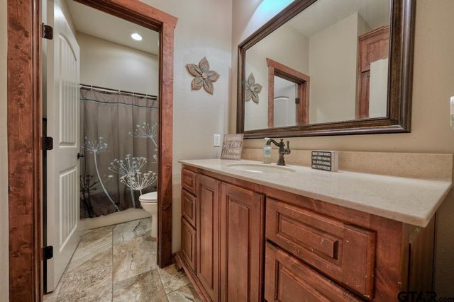 13109 W FM 16, Lindale, TX 75771