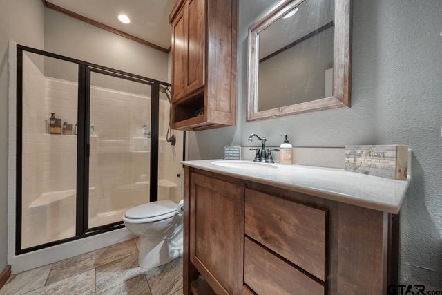 13109 W FM 16, Lindale, TX 75771