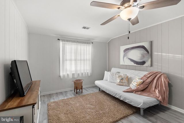 819 HERITAGE RD, Cinnaminson, NJ 08077