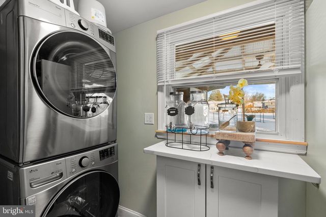 819 HERITAGE RD, Cinnaminson, NJ 08077