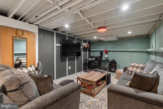 819 HERITAGE RD, Cinnaminson, NJ 08077