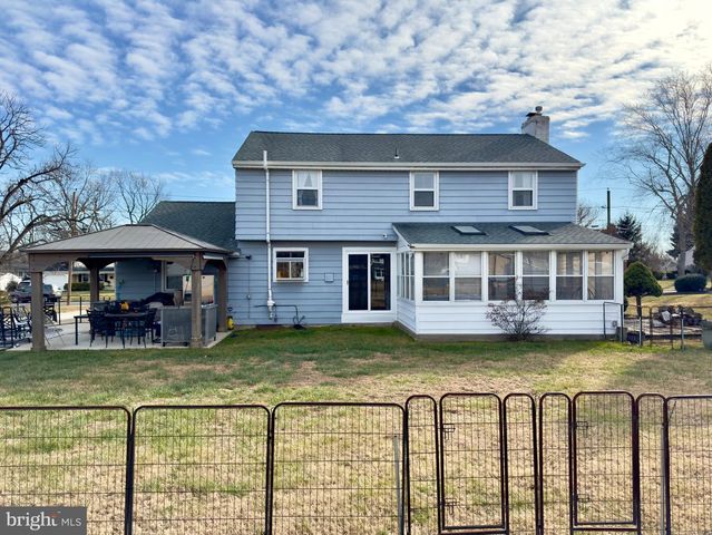 819 HERITAGE RD, Cinnaminson, NJ 08077