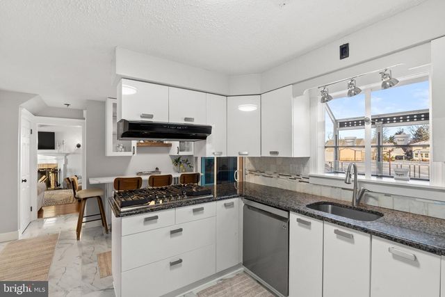 819 HERITAGE RD, Cinnaminson, NJ 08077