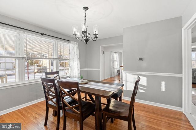 819 HERITAGE RD, Cinnaminson, NJ 08077