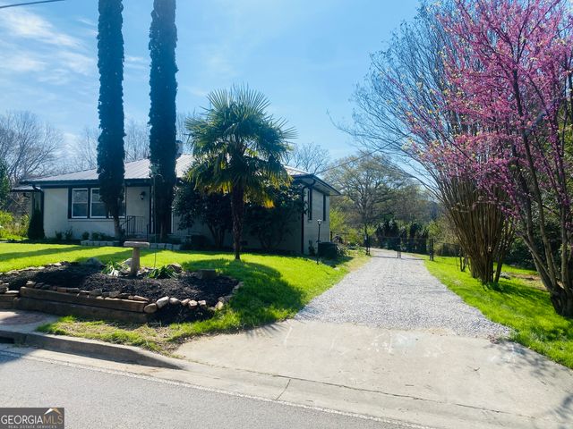 288 Davis Avenue, Toccoa, GA 30577