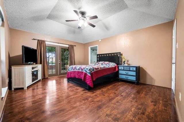 8085 Jackson Road, Krum, TX 76249