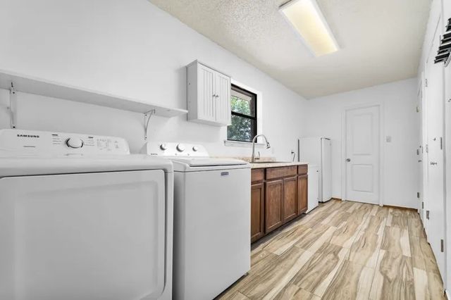 8085 Jackson Road, Krum, TX 76249