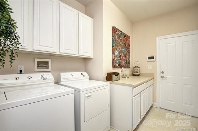 407 Ridgely Green Drive, Pineville, NC 28134