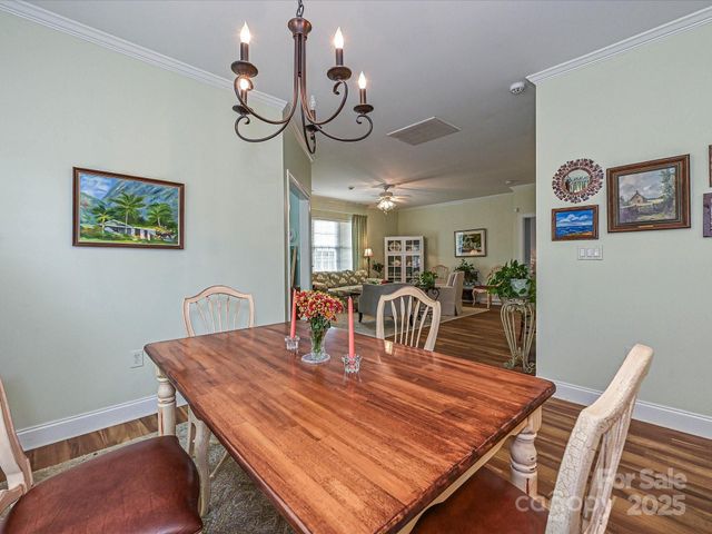 407 Ridgely Green Drive, Pineville, NC 28134