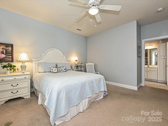 407 Ridgely Green Drive, Pineville, NC 28134