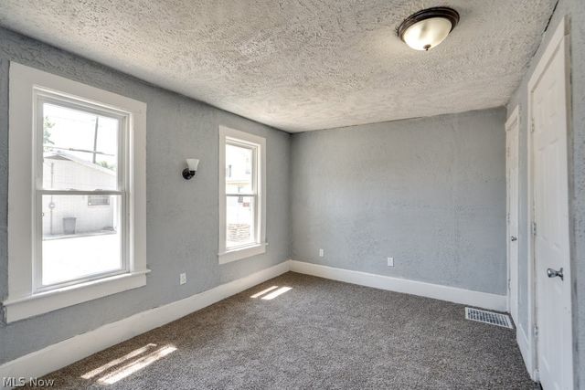 815 Seneca Street NE, Massillon, OH 44646