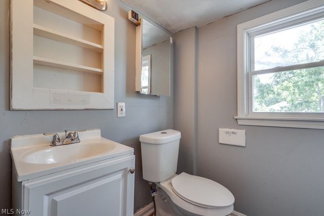 815 Seneca Street NE, Massillon, OH 44646